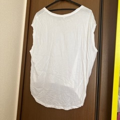 GAP ドルマン風トップスの画像