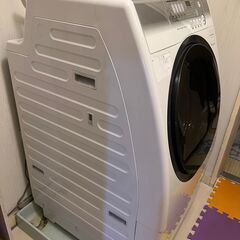 ドラム式洗濯機9kg AQUA AQW-D500-L 左開き2013年の画像