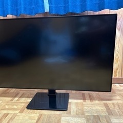 42インチ　モニター　パソコン