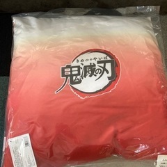 【再値下げ】鬼滅の刃　煉獄杏寿郎クッションの画像