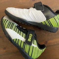 <終了>PUMA トレーニングシューズ　17センチの画像