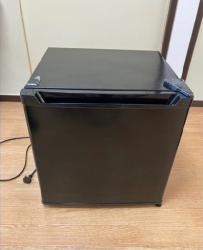 【取引中】小型冷蔵庫