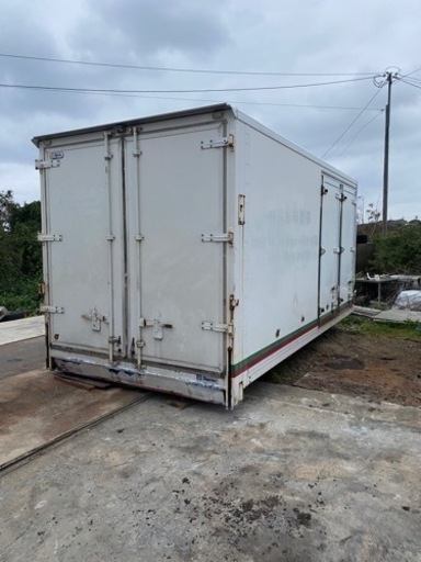 トラック用保冷コンテナ