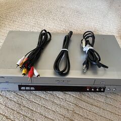 すぐに取りに来てくれる方の限定「VHSビデオデッキ」