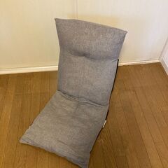 【無料～5/31まで】座椅子 リクライニングチェア グレー リビ...