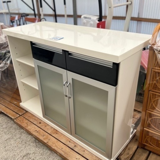 ニトリ　カウンターテーブル