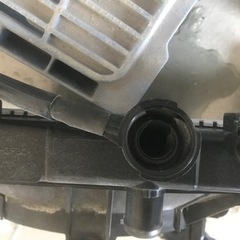 L 235エッセ　ラジエーターの画像