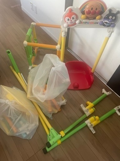 アンパンマン　滑り台