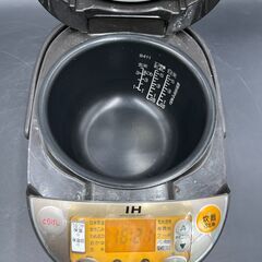 ZOJIRUSHI/象印 IH 炊飯 ジャー 5.5合炊き 【NP-VD10】の画像