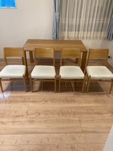 大塚家具　ダイニングテーブルチェア　4脚セット