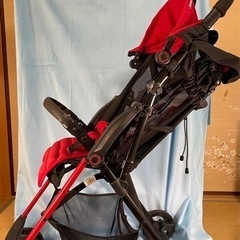 コンビ ベビーカーの画像
