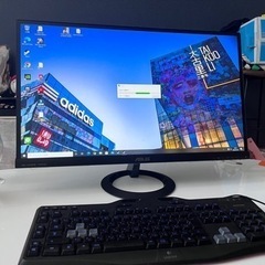 デスクトップパソコン！モニターSSD付きの画像