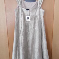 【新品】ワンピース(GAP)140ｻｲｽﾞ【タグ付き】の画像
