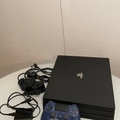 【美品】PS4 pro CUH7100 1TB ソフト6点付