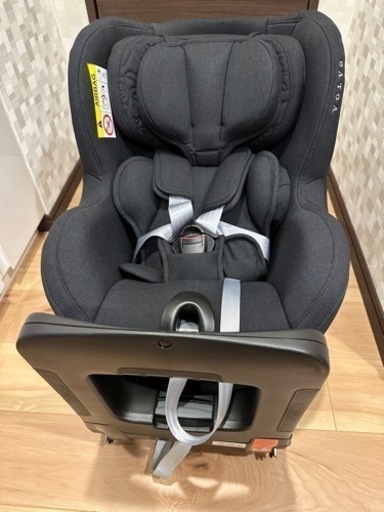 ボルボ　純正チャイルドシート