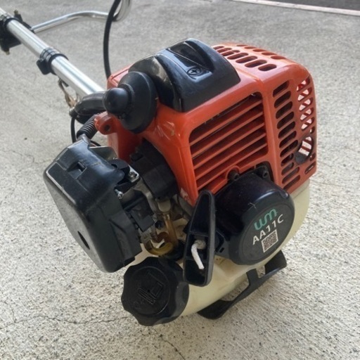 刈払機 AA11C 草刈機 本体のみ 25.4cc 動作品