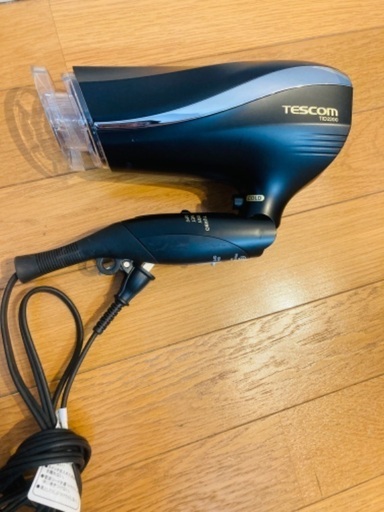 美品　テスコム　ドライヤー