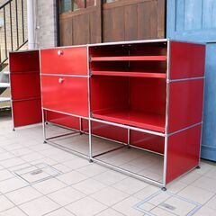 スイスの家具メーカー・USMモジュラーファニチャーの収納システムUSM Haller(USMハラー)のユニットキャビネットです。レジカウンターなどにも最適♪スタイリッシュでカッコいいインテリアに！DE222
