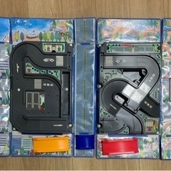 トミカ　おでかけ立体マップの画像