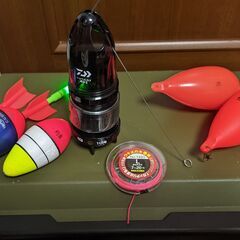 釣り カゴ用仕掛け、浮きお売り致します。