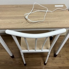 机　テーブル　デスク　コンセント付き　プラグ　椅子　イス　チェア...