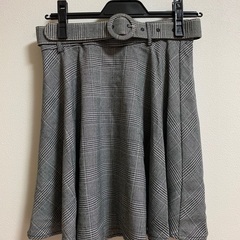 スカート1着