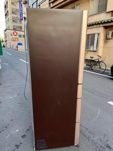 ? 大阪市内配達設置無料 ?タッチパネル日立冷蔵庫401L 自動製氷機付き??保証有り