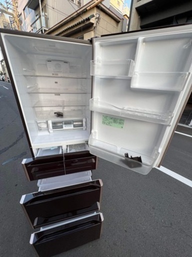 ? 大阪市内配達設置無料 ?タッチパネル日立冷蔵庫401L 自動製氷機付き??保証有り