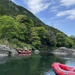 【ラフティング・ツアー @ 奥多摩川】世界の人と楽しもう！ − 東京都
