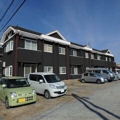 💙うれしい初期費用5万円！仲介手数料無料🤩白黒基調としたお部屋の...