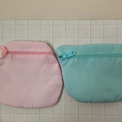決まりました【送料無料】どうぶつのポーチ二つセットの画像