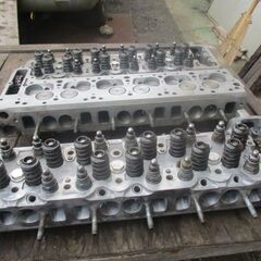 オールド-ベンツー113-111エンジン加工済みシリンダーヘツト販売