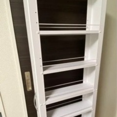 【お譲り先決まりました】隙間収納　パントリー