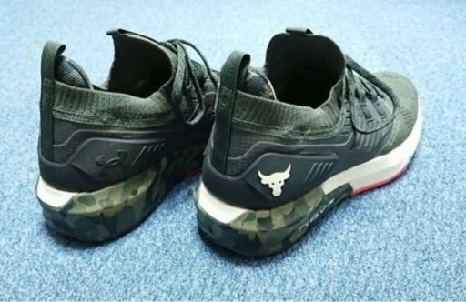 UA ロックコラボ　トレーニングシューズ