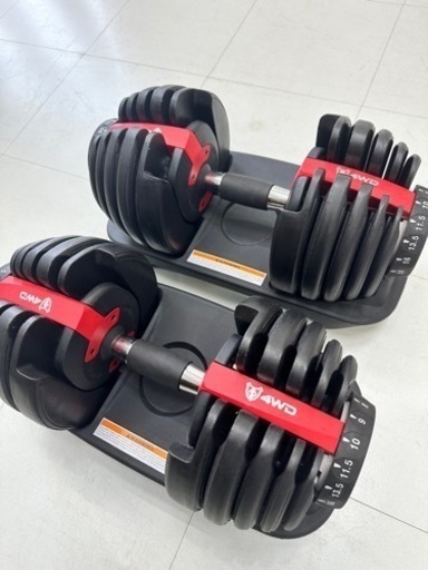美品 可変式 ダンベル 24kg 2個セット ダイヤル式 可変式ダンベル 24kg 2個セット ダイヤル式 熊本リサイクル