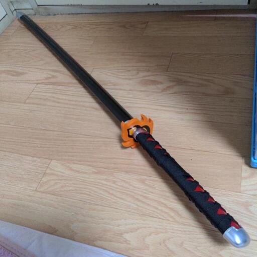 鬼滅の刃　竃門炭治郎　日輪刀　コスプレ小物①
