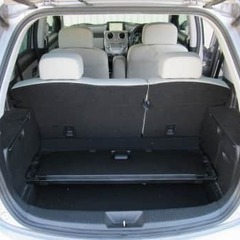 車の購入で悩んでいるなら是非お問い合わせを♪　マツダ☆ベリーサの画像