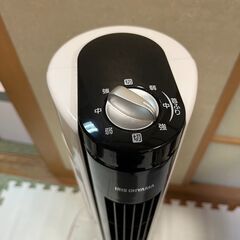 アイリスオーヤマ タワーファン TWF-D81 扇風機の画像