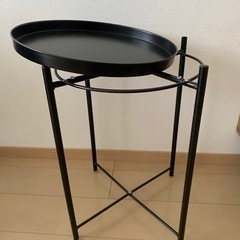 サイドテーブルの画像