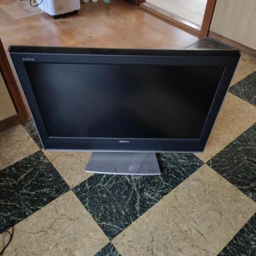 REGZA　テレビ