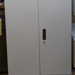 オカムラ スチールロッカー　ag-kg262