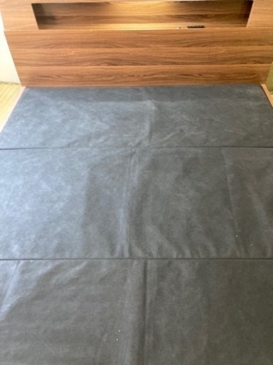 ベッド　クイーン