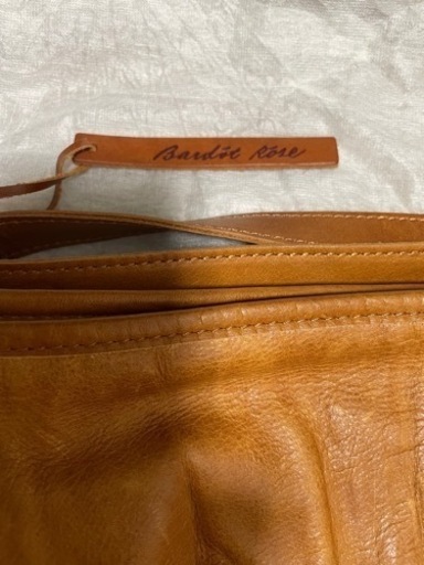 【2way新品】　本革　ショルダーバッグ　斜めがけもできます｜定番・おすすめアイテム向け 高評価多数 24時間以内発送 【2way新品】　本革　ショルダーバッグ　斜めがけもできます｜定番・おすすめアイテム向け 24時間以内発送