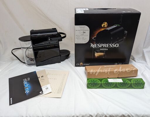 NESPRESSO INISSIA コーヒーメーカー D40-BK-CO　ag-ad183