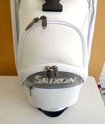 未使用 スリクソン ゴルフ キャディバッグ 9.5型 GGC-S166 ホワイト/シルバー 軽量 3.0ｋｇ SRIXON/札幌 北20条店