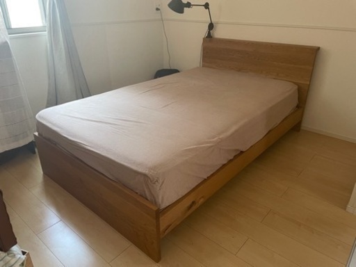 関家具　セミダブルベッド