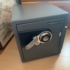 Sentry Safe 金庫 2個セット JFW123DE | 製品一覧 | マスターロック・セントリー日本株式会社