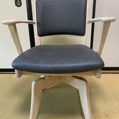 【値下げ】回転式ダイニングチェア