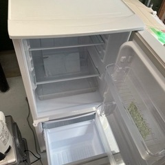 シャープ　ノンフロン２ドア冷凍冷蔵庫の画像