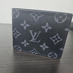 ルイヴィトン二つ折り財布